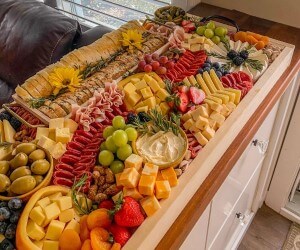 *NEW* Large Charcuterie Board